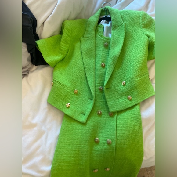 Lime XS Green Zara 2 Piece Cropped Blazer and Mini Tweed Set - Picture 2 of 5